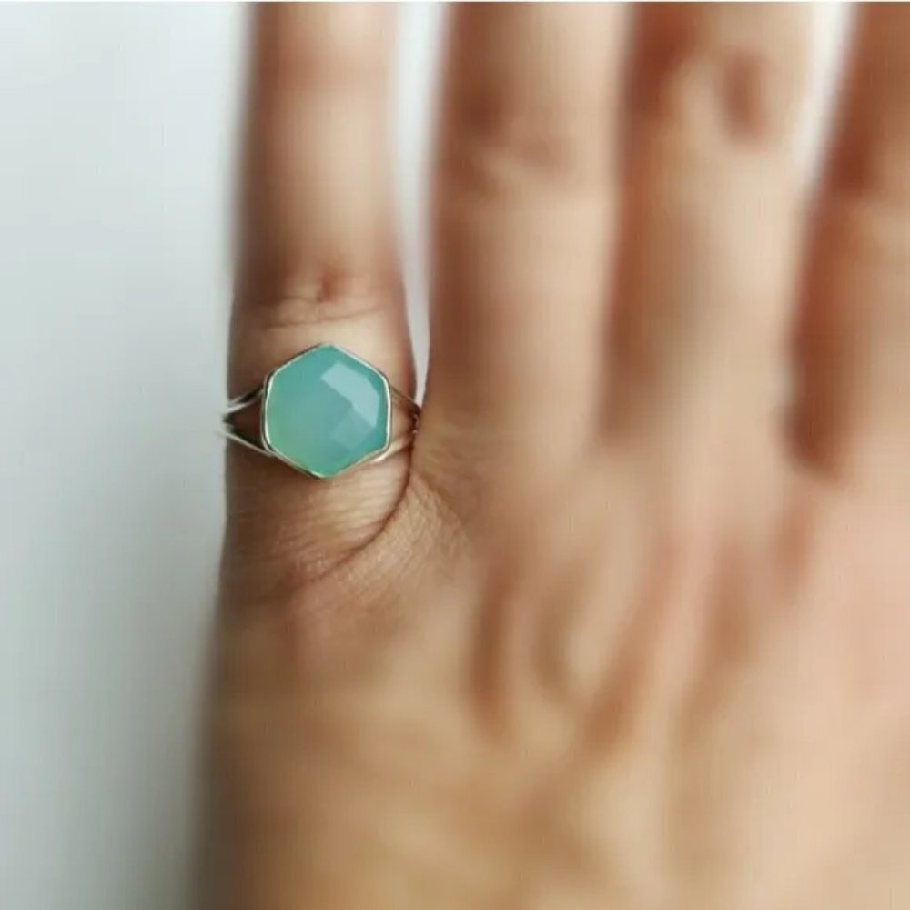 Aqua Chalcedony ring sterling silver size 6 🆕 - Picture 5 of 6